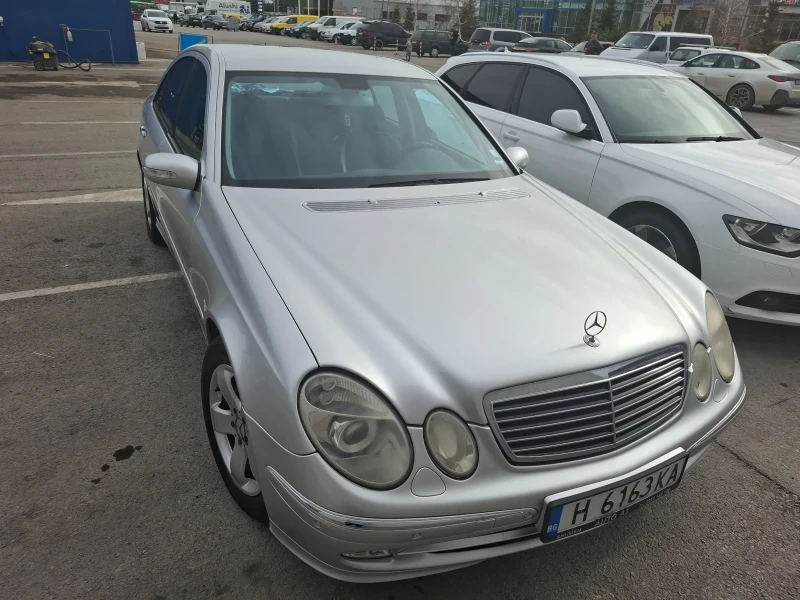 Mercedes-Benz E 220 220 cdi, снимка 1 - Автомобили и джипове - 49508702