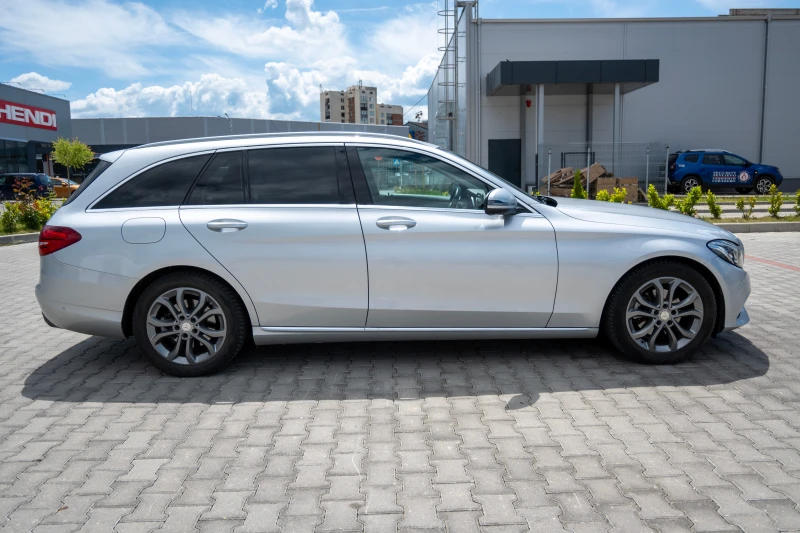 Mercedes-Benz C 200, снимка 3 - Автомобили и джипове - 50367668