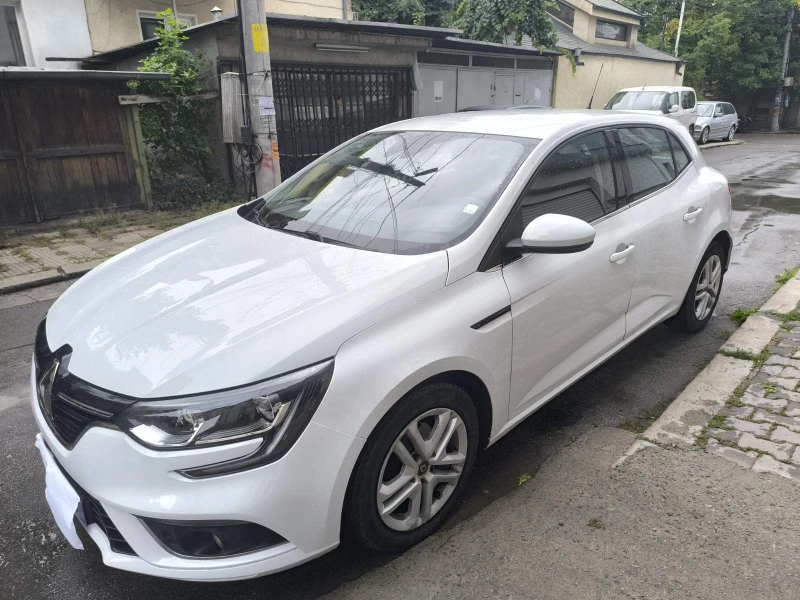 Renault Megane 1.5 Blue dCi Business, снимка 2 - Автомобили и джипове - 52673644