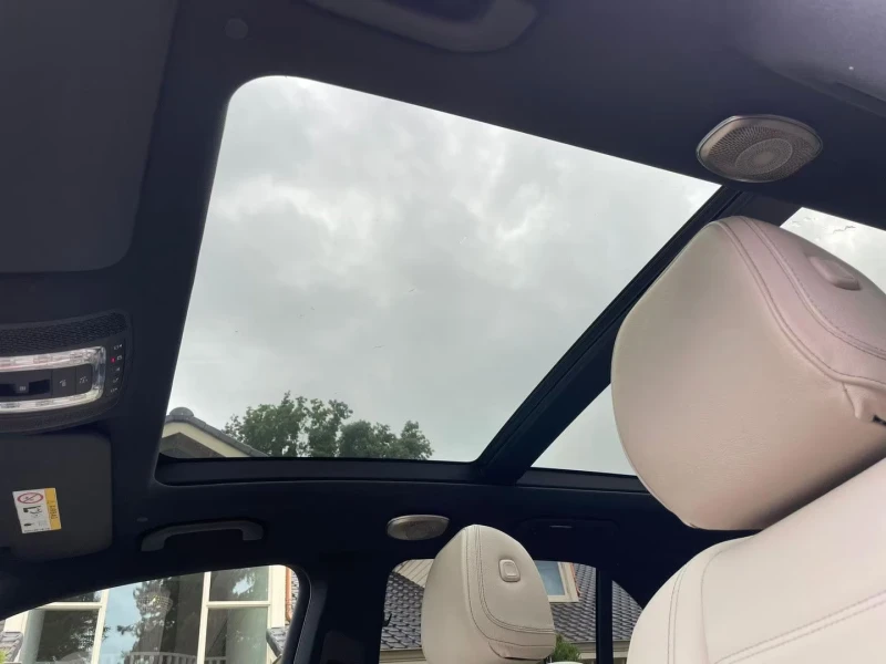 Mercedes-Benz GLE 450 4MATIC/367HP/AMG/PANO/CAM/BURM/NAVI/LED/417g, снимка 8 - Автомобили и джипове - 51975675