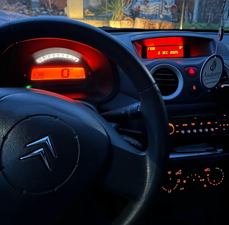 Citroen C2, снимка 17 - Автомобили и джипове - 52860453
