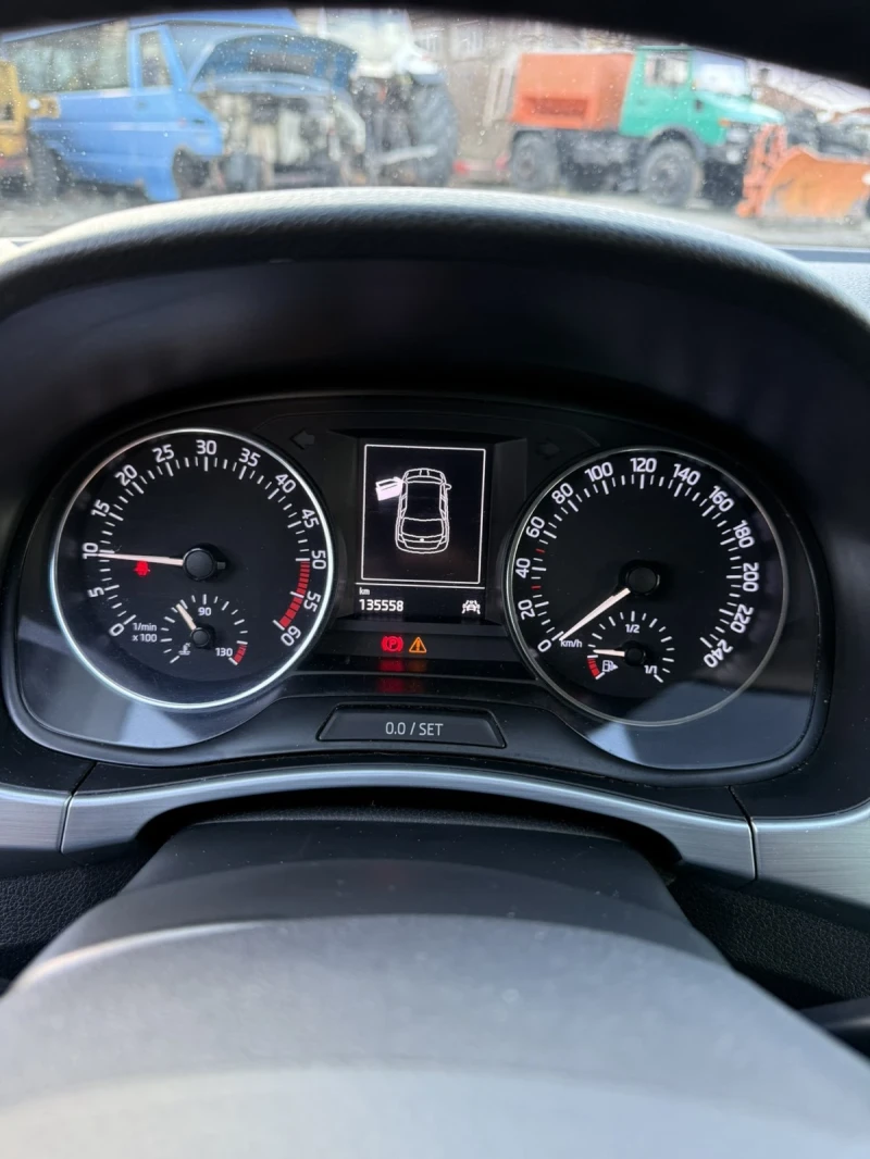 Skoda Fabia 1.4 TDI, снимка 10 - Автомобили и джипове - 52887792