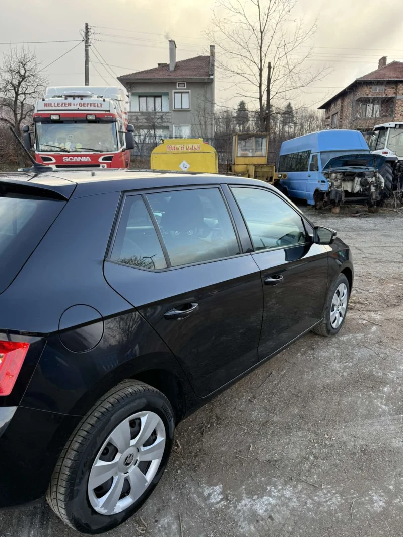 Skoda Fabia 1.4 TDI, снимка 5 - Автомобили и джипове - 52887792