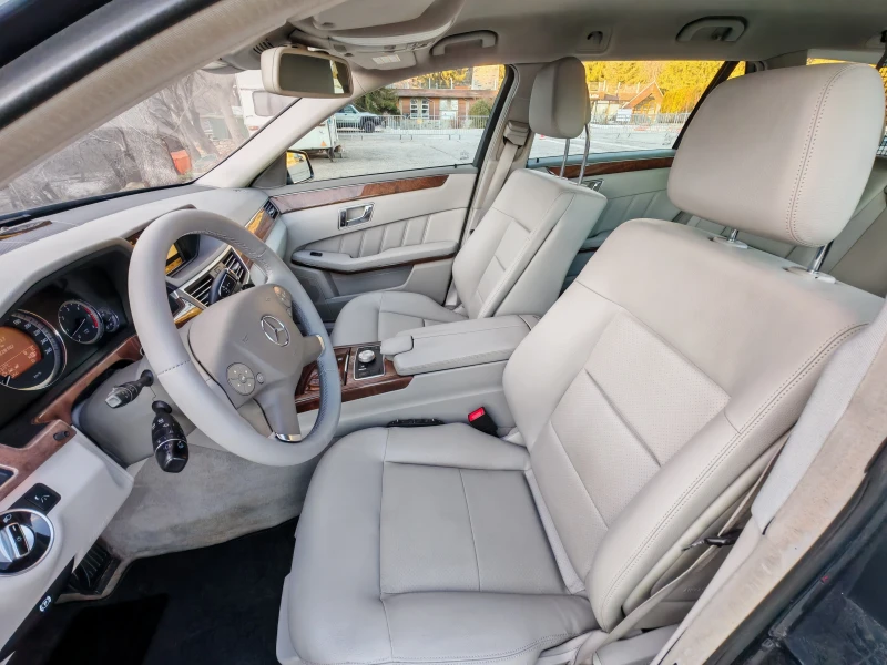 Mercedes-Benz E 350 4Matic Airmatic Distronic Night vision Печка FULL, снимка 9 - Автомобили и джипове - 53161950