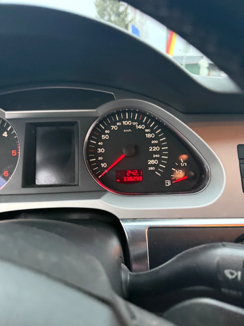 Audi A6 3.0 V6 TDI, снимка 15 - Автомобили и джипове - 53481175