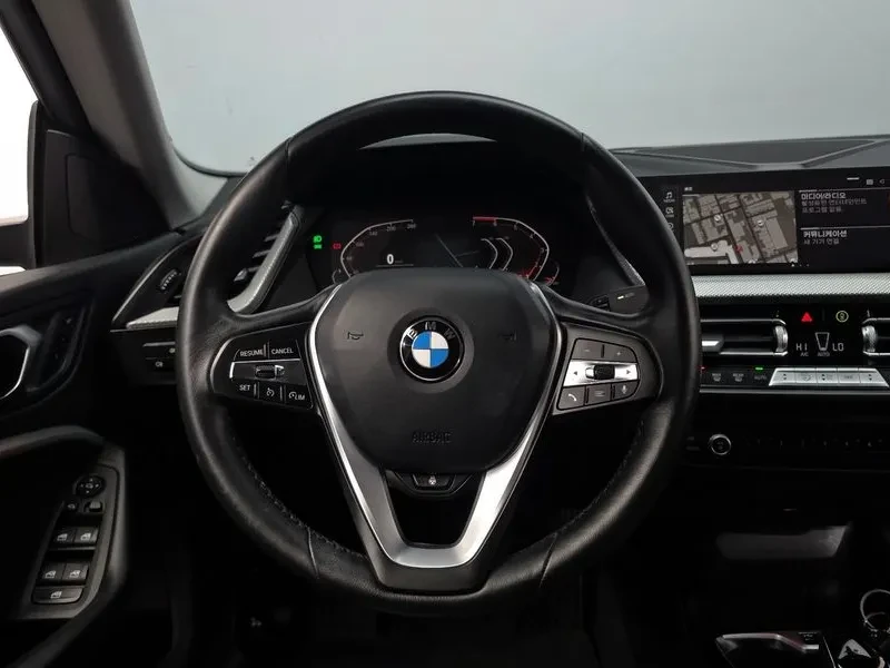 BMW 218 Gran Coupe (F44) 220I Advantage, снимка 13 - Автомобили и джипове - 56016818