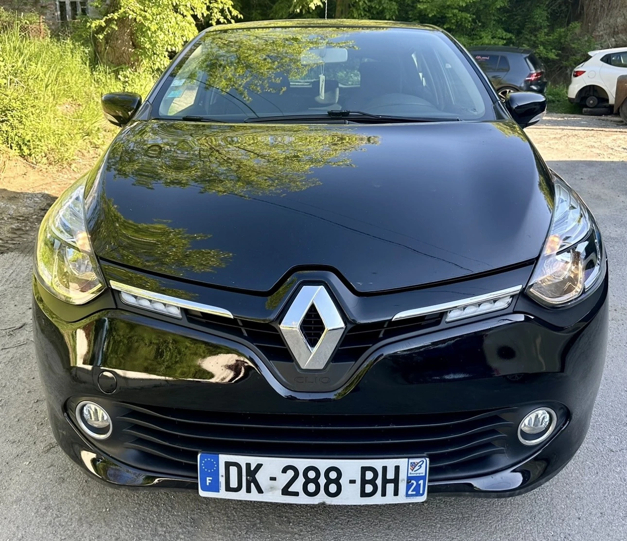 Renault Clio 1.2TCE AUTOMATIC  - изображение 2