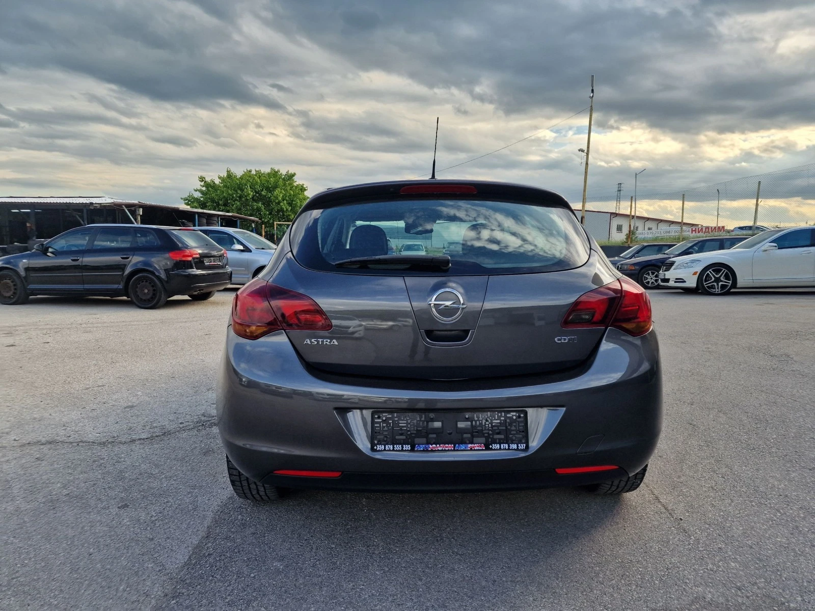 Opel Astra 1, 7CDTI - изображение 5