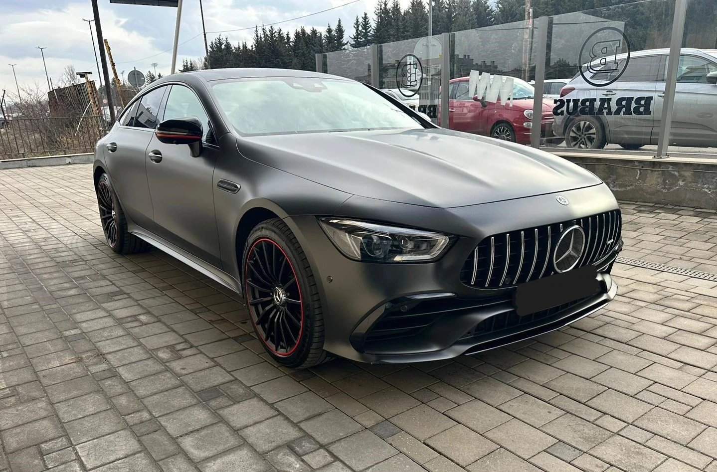 Mercedes-Benz AMG GT 53 4Matic+ * Burmester* 360* Памет* Вентилация - изображение 2