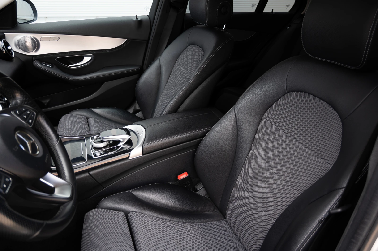 Mercedes-Benz C 200 | Mobile.bg   12