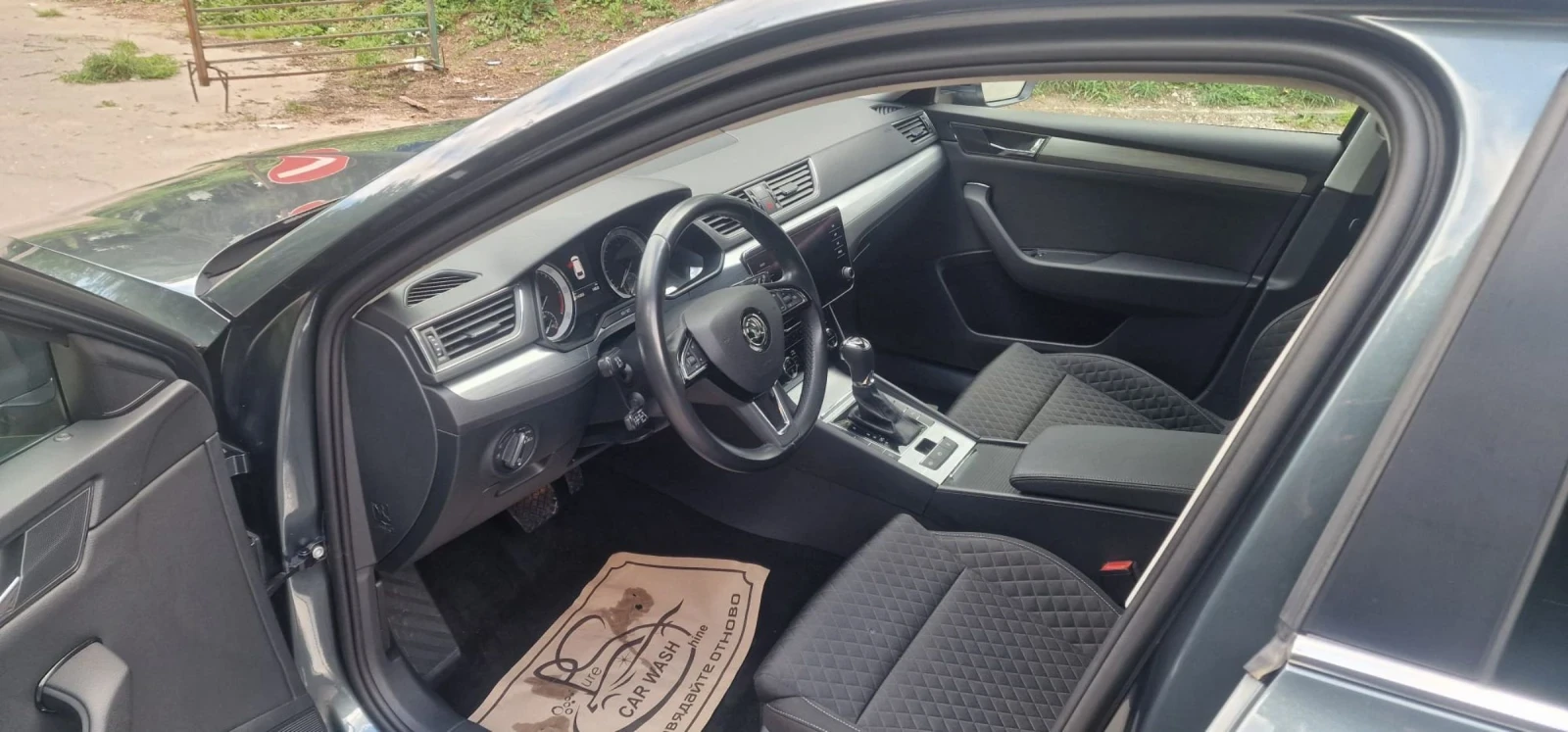 Skoda Superb 2.0 TDI FASSE - изображение 10