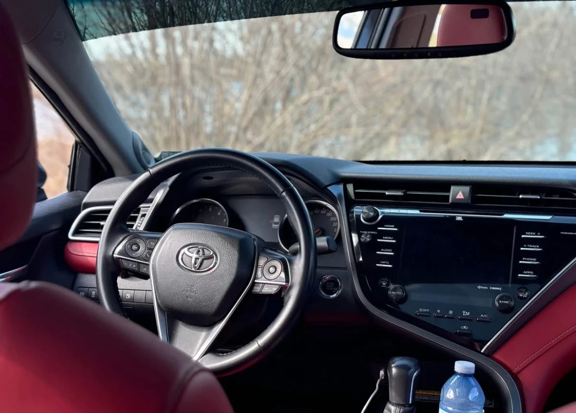 Toyota Camry XSE * * V6 * * JBL * * CARFAX * *  АВТО КРЕДИТ * * - изображение 7