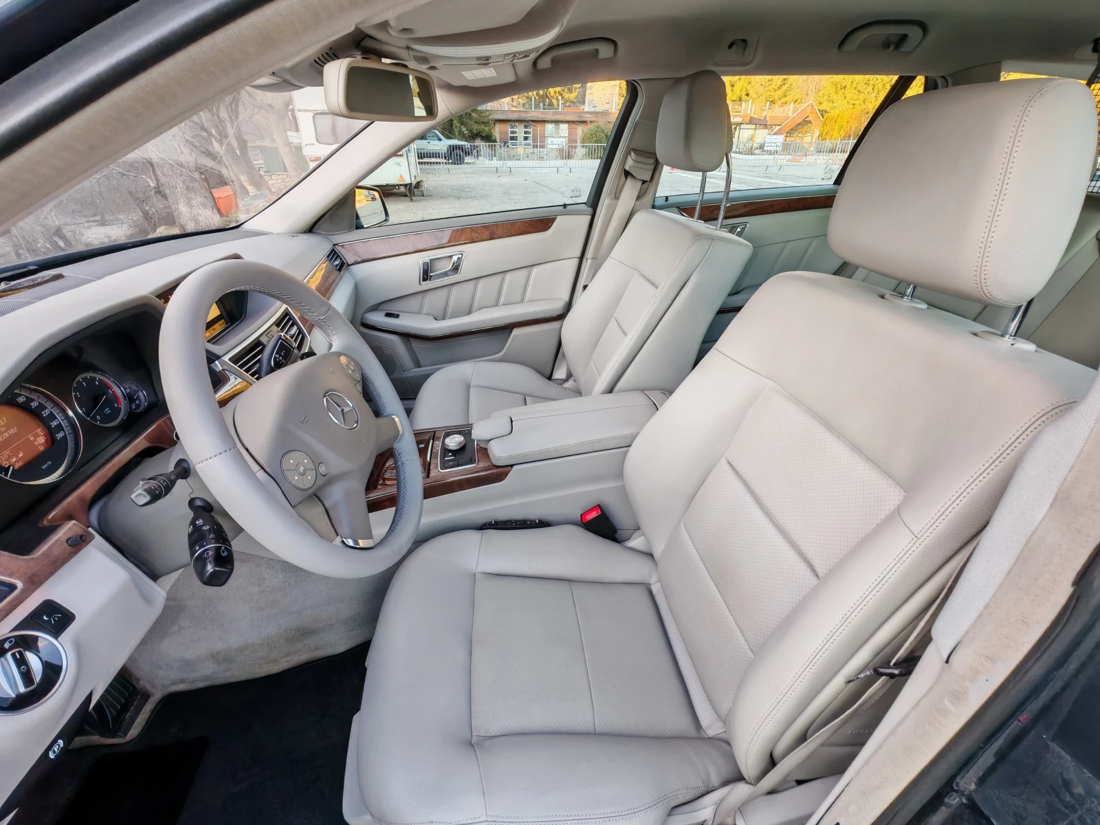 Mercedes-Benz E 350 4Matic Airmatic Distronic Night vision Печка FULL - изображение 9