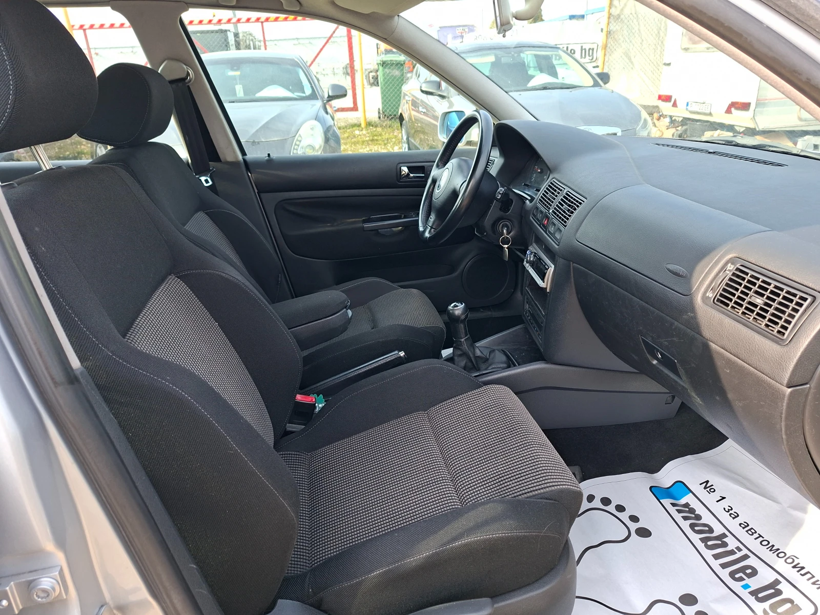 VW Golf 1.9-TDI 131кс.Климатроник - изображение 9