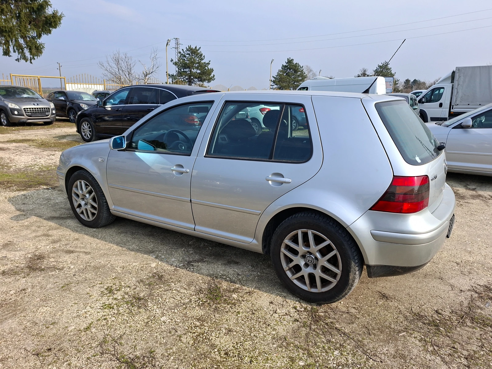 VW Golf 1.9-TDI 131кс.Климатроник - изображение 4