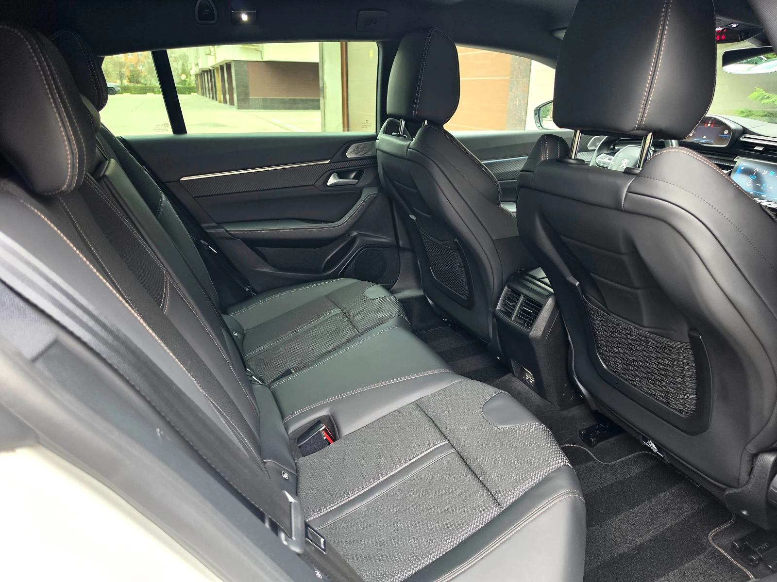 Peugeot 508 1.6 GT-LINE , снимка 11 - Автомобили и джипове - 53952654