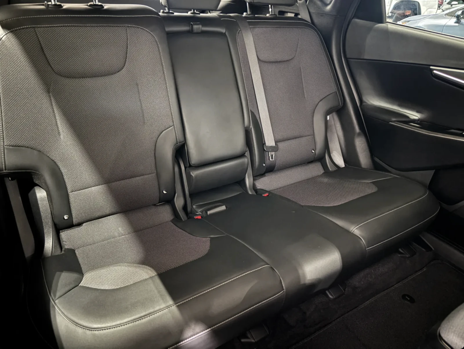 Kia EV6 LONG RANGE/44 061 km! | Mobile.bg � ����������� 15
