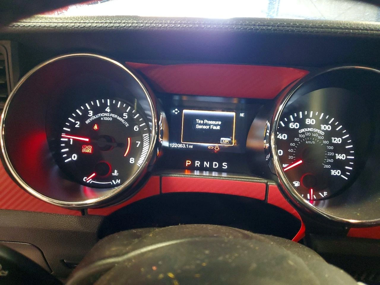 Ford Mustang 3.7l Fastback V6, снимка 9 - Автомобили и джипове - 54389976
