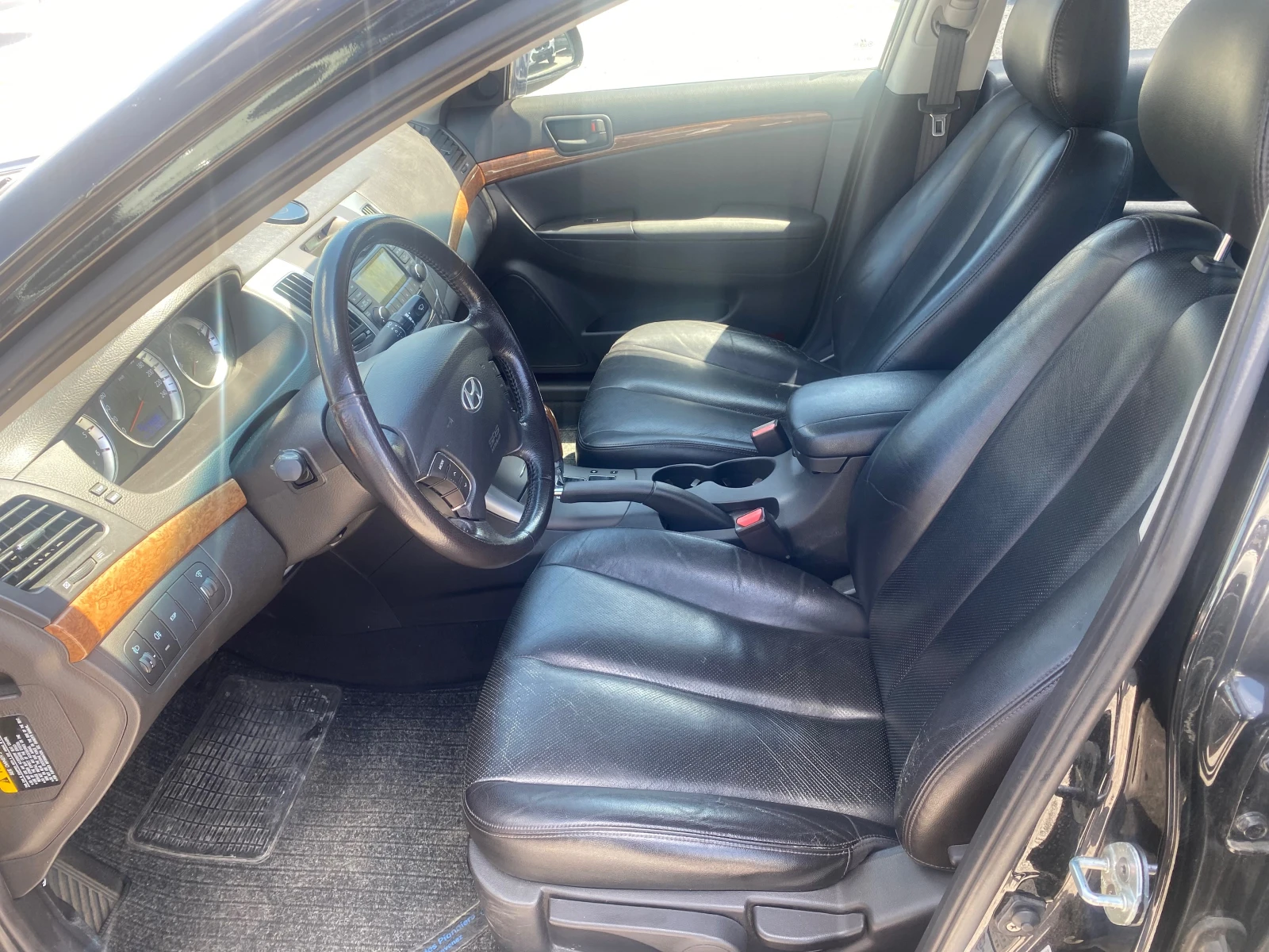 Hyundai Sonata 2.0 crdi 150ks., снимка 14 - Автомобили и джипове - 54425265