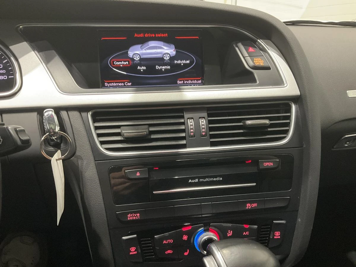 Audi A5 quattro * Komfort * АвтоКредит * (ЦЕНА ДО БГ), снимка 10 - Автомобили и джипове - 54901573