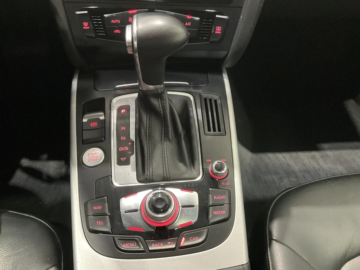Audi A5 quattro * Komfort * АвтоКредит * (ЦЕНА ДО БГ), снимка 11 - Автомобили и джипове - 54901573