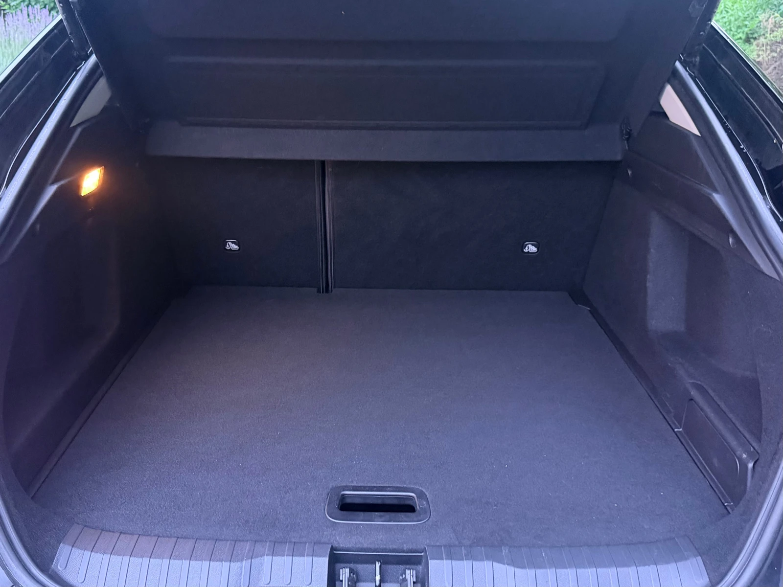 Renault Arkana 1.6E-TECH-INTENSE, снимка 16 - Автомобили и джипове - 55050701