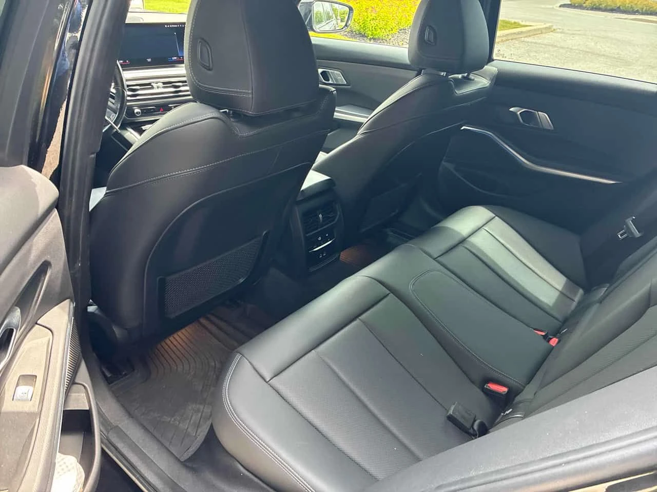 BMW 330 | АВТОКРЕДИТ БЕЗ ПЪРВОНАЧАЛНА ВНОСКА | , снимка 14 - Автомобили и джипове - 55070430