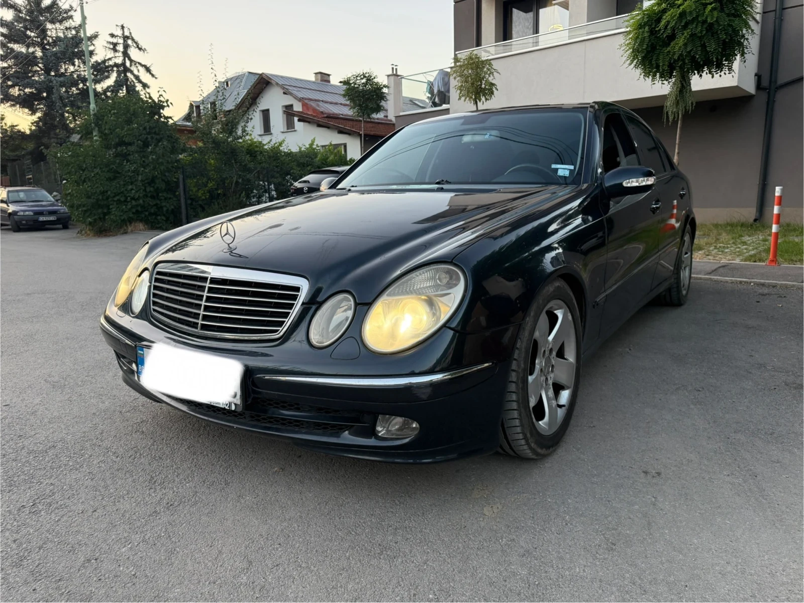 Mercedes-Benz E 220