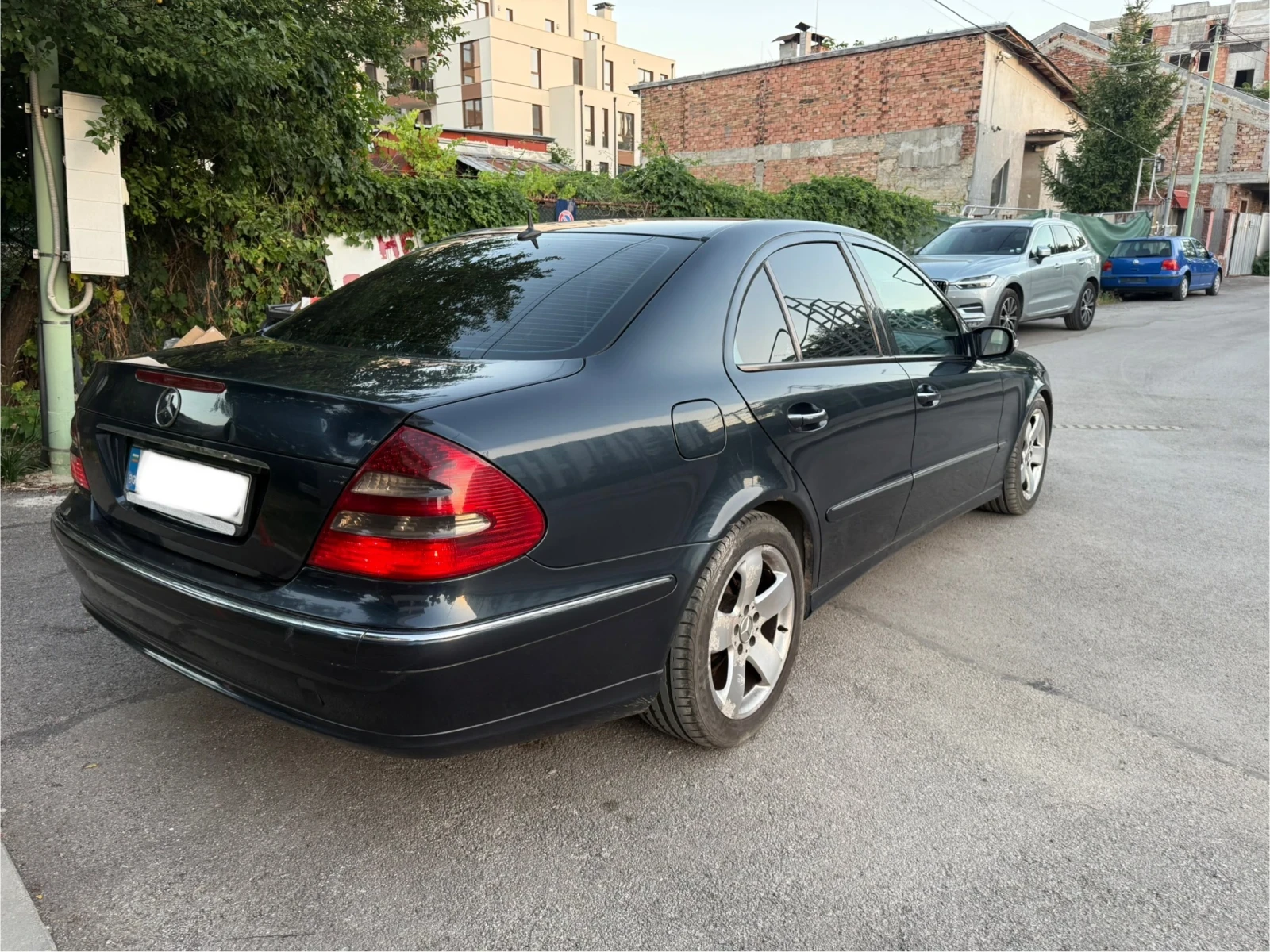 Mercedes-Benz E 220, снимка 6 - Автомобили и джипове - 55145124