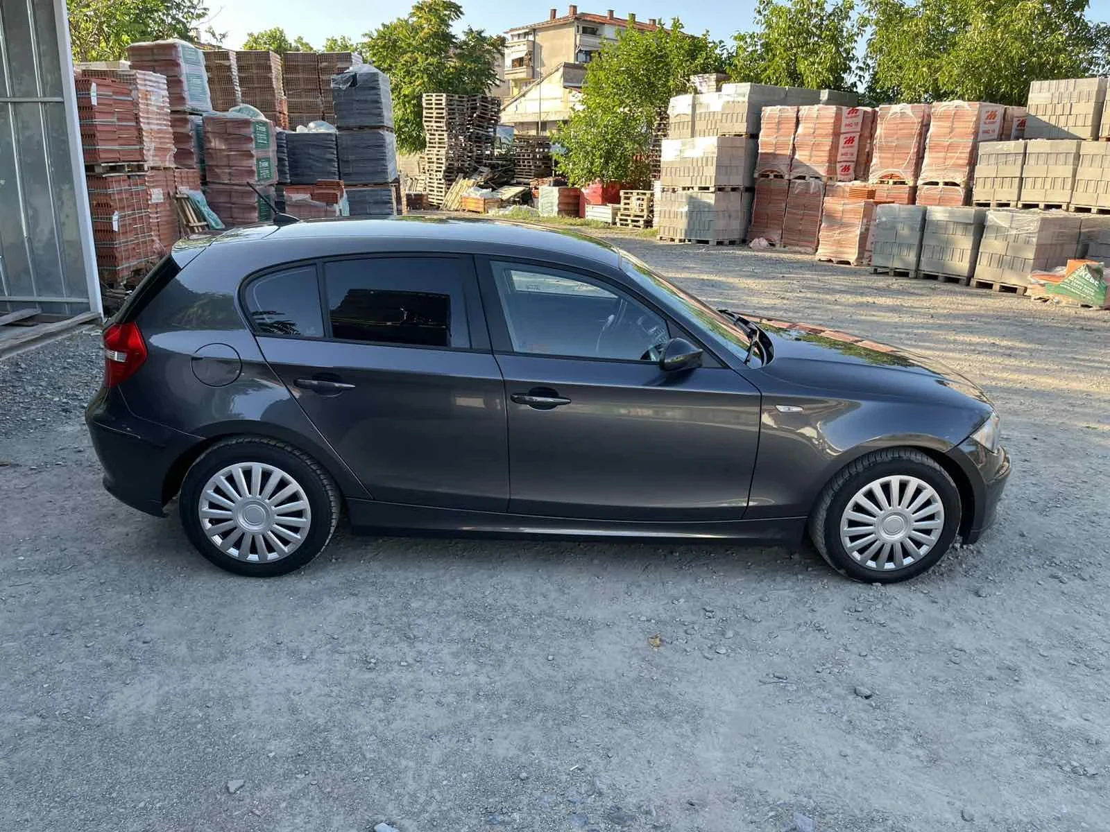 BMW 118 2.0 d, снимка 5 - Автомобили и джипове - 55458604