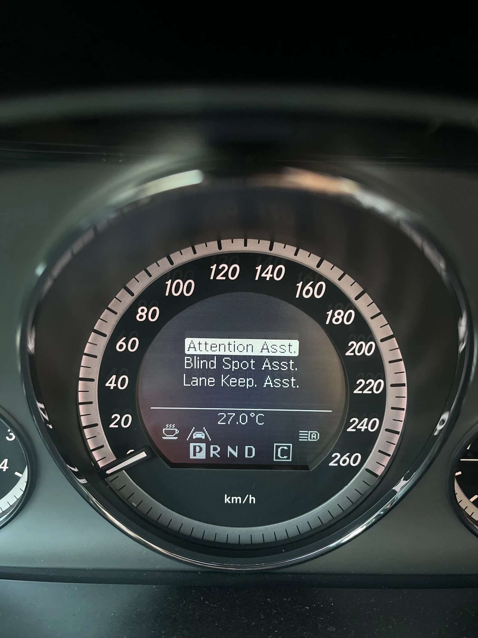 Mercedes-Benz E 220 CDI avantgarde , снимка 11 - Автомобили и джипове - 55710030
