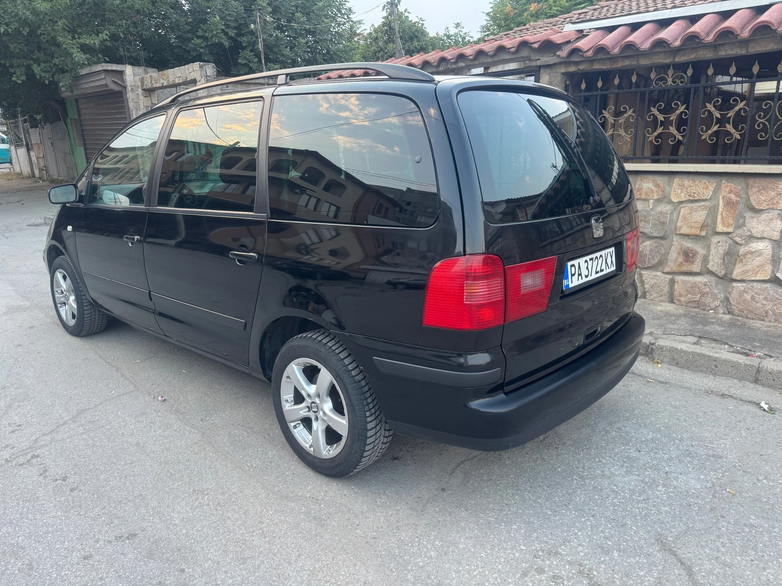 Seat Alhambra, снимка 7 - Автомобили и джипове - 55724653