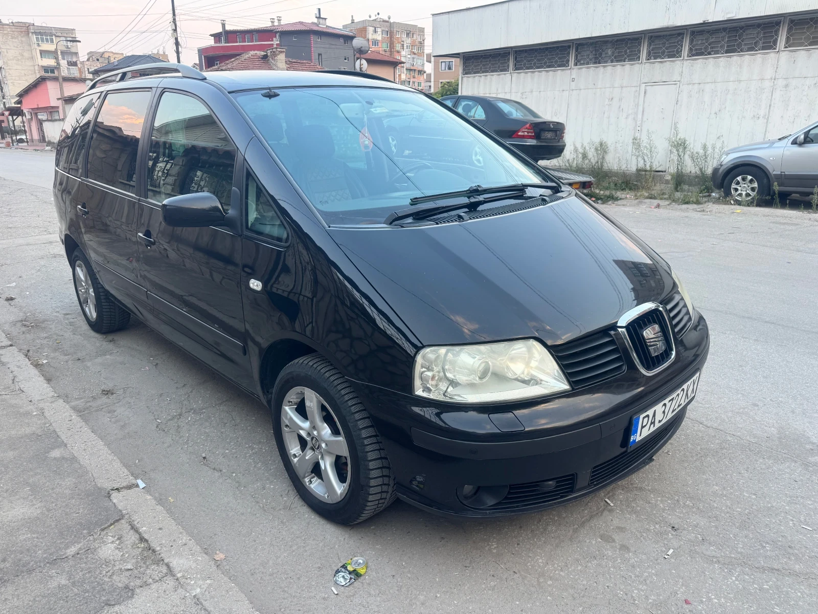 Seat Alhambra, снимка 3 - Автомобили и джипове - 55724653