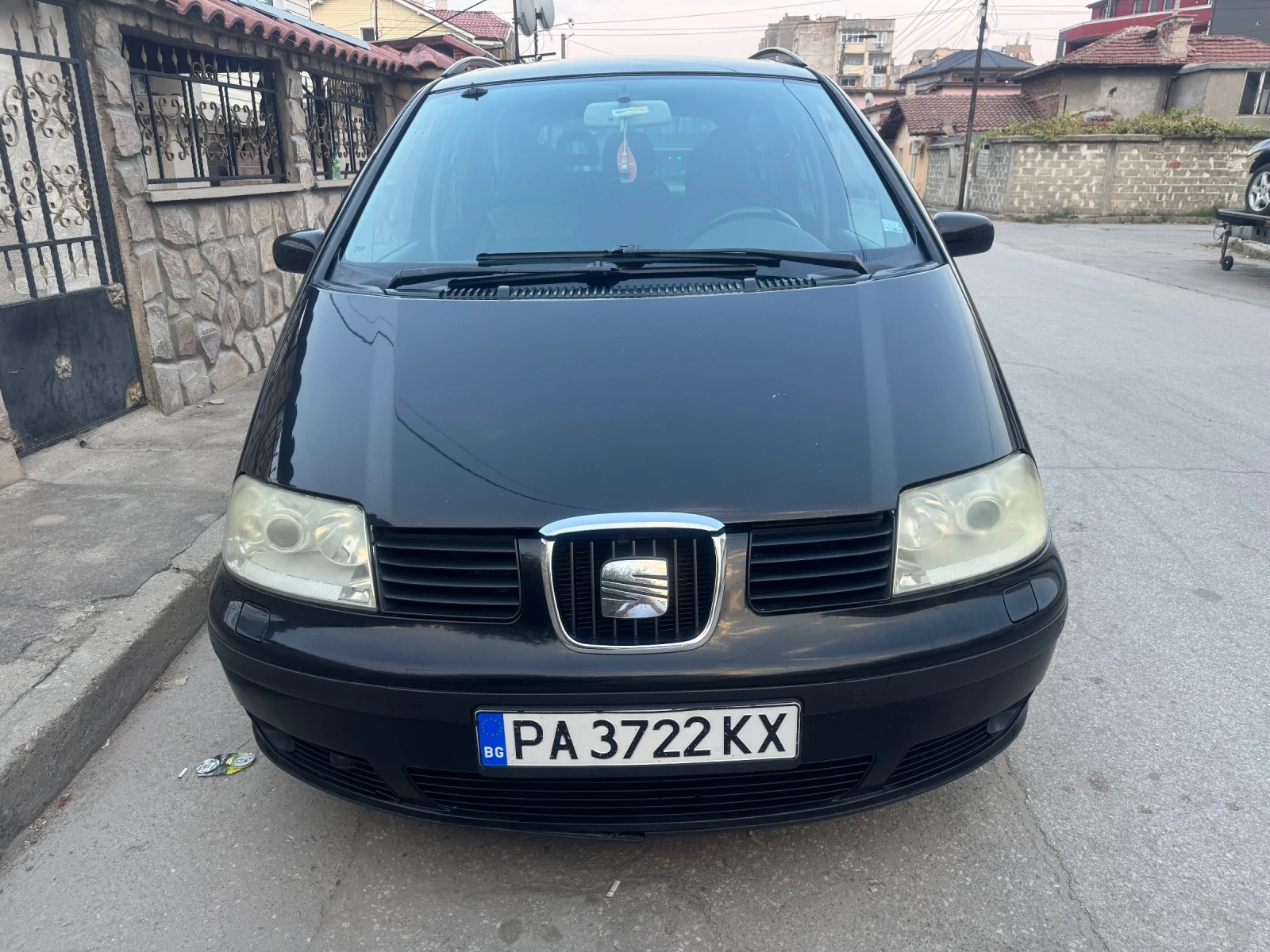 Seat Alhambra, снимка 2 - Автомобили и джипове - 55724653