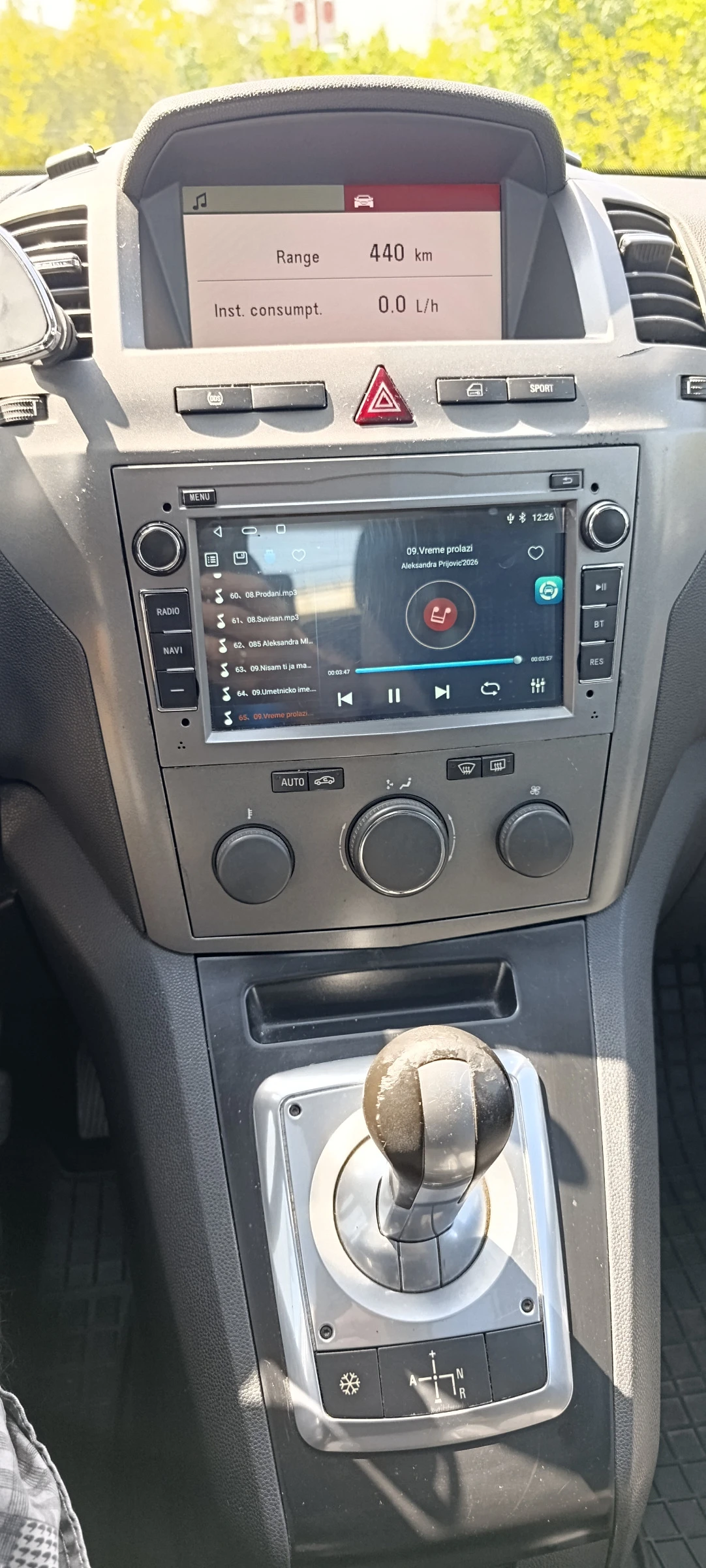 Opel Zafira B, снимка 6 - Автомобили и джипове - 55846965