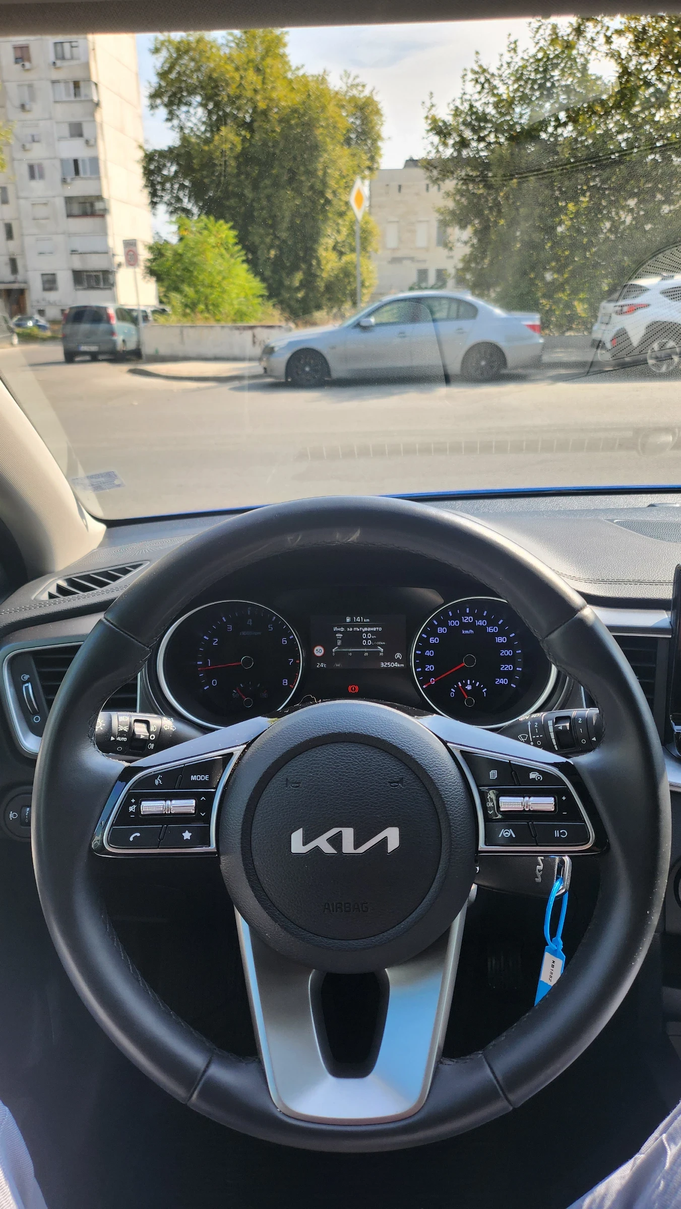 Kia Ceed, снимка 6 - Автомобили и джипове - 55936351