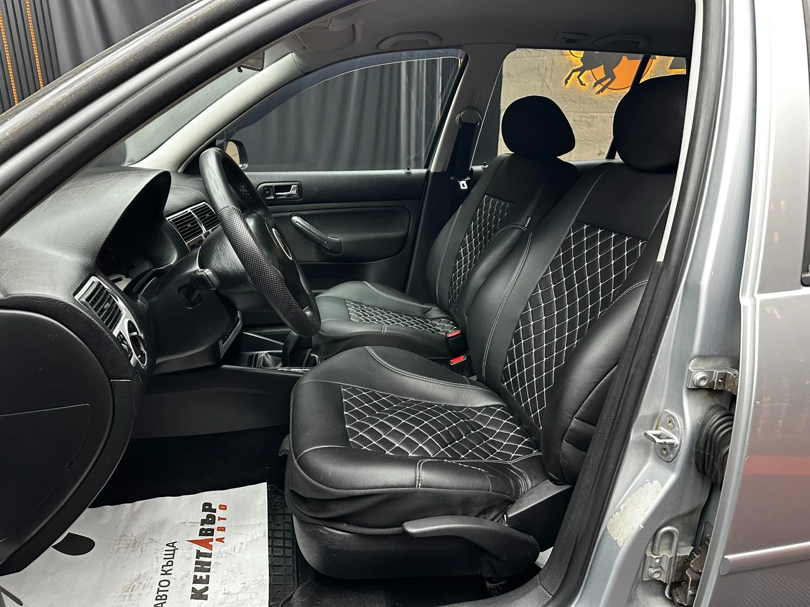 VW Golf 1.9d 110 к.с. , снимка 6 - Автомобили и джипове - 56372103