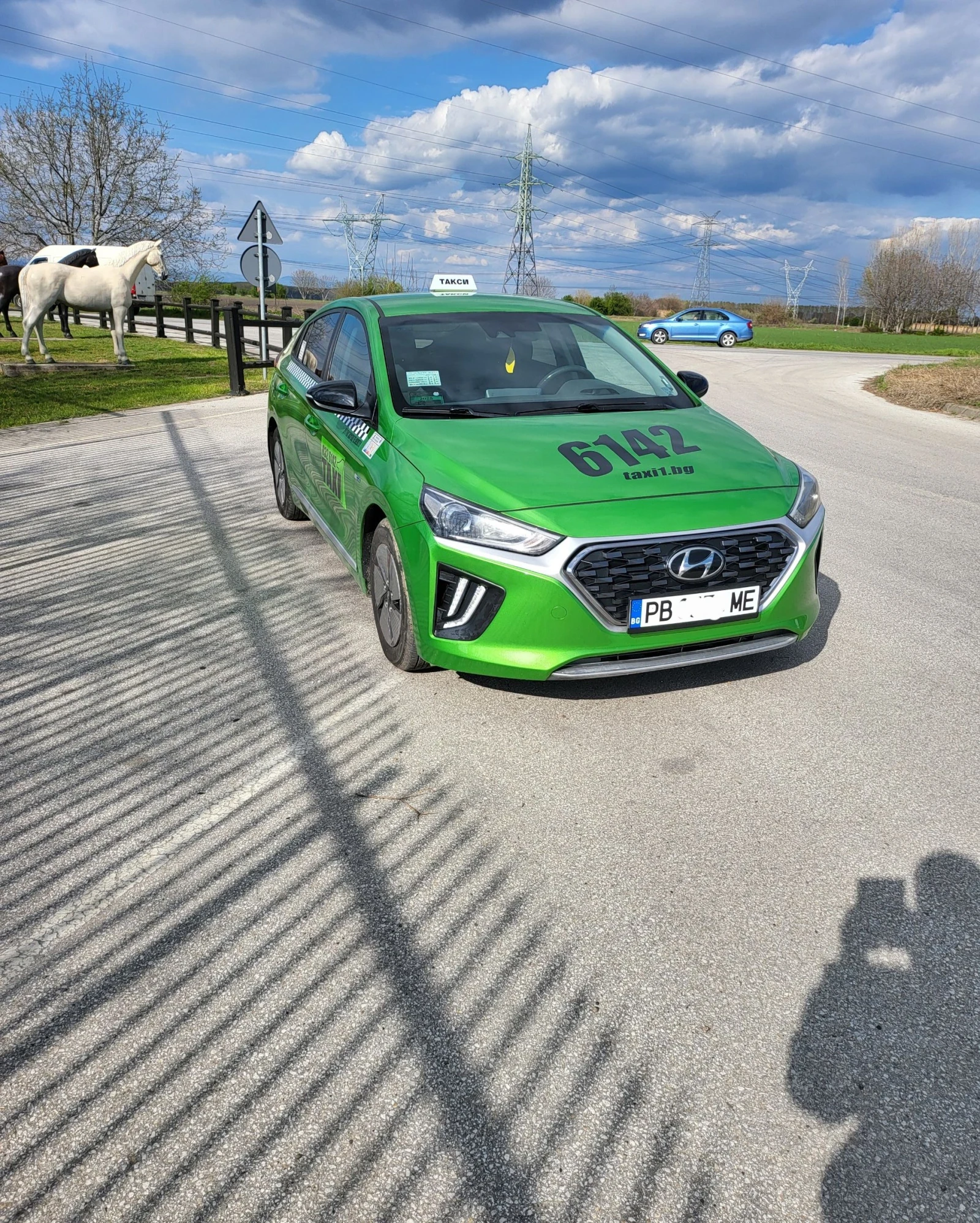 Hyundai Ioniq 1.6HYBRID, снимка 5 - Автомобили и джипове - 56635107
