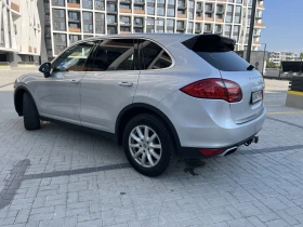 Porsche Cayenne - [4] 