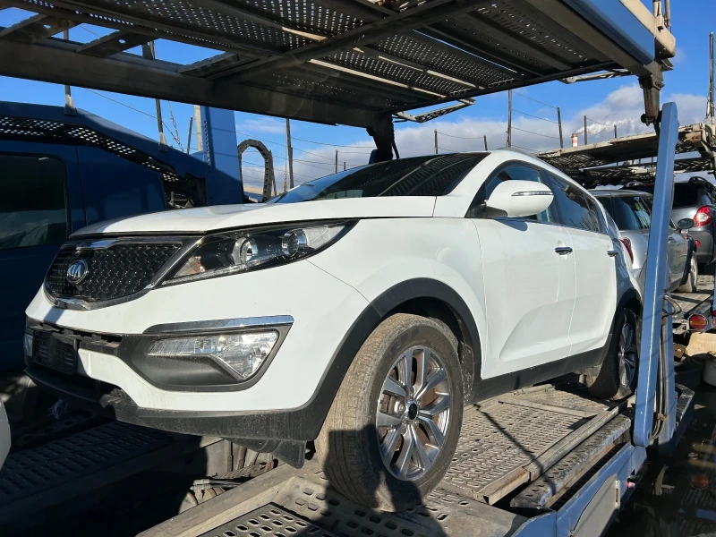 Kia Sportage, снимка 1 - Автомобили и джипове - 48565173