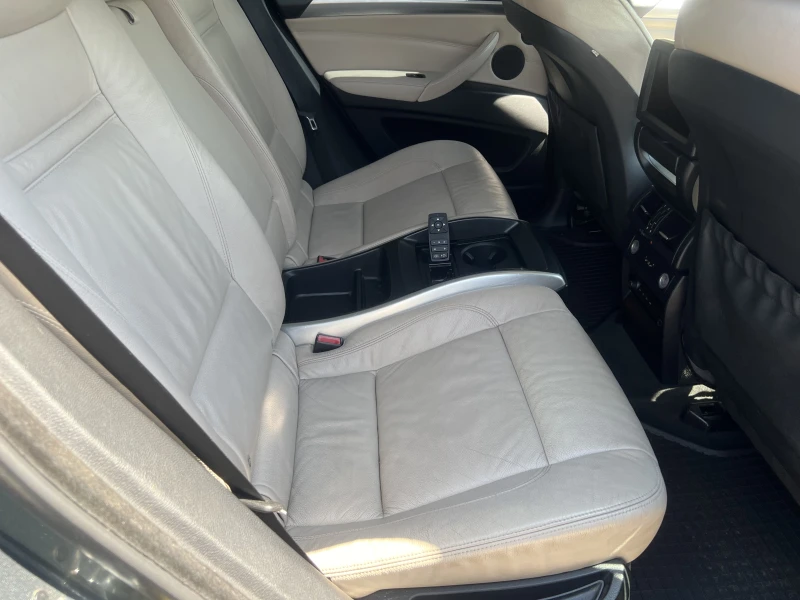 BMW X6 xDrive35d, снимка 12 - Автомобили и джипове - 51115431