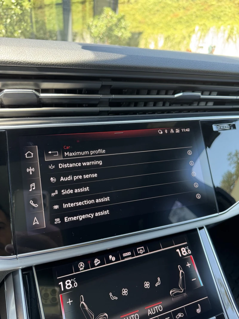 Audi Q7 S-LINE, снимка 16 - Автомобили и джипове - 51244709