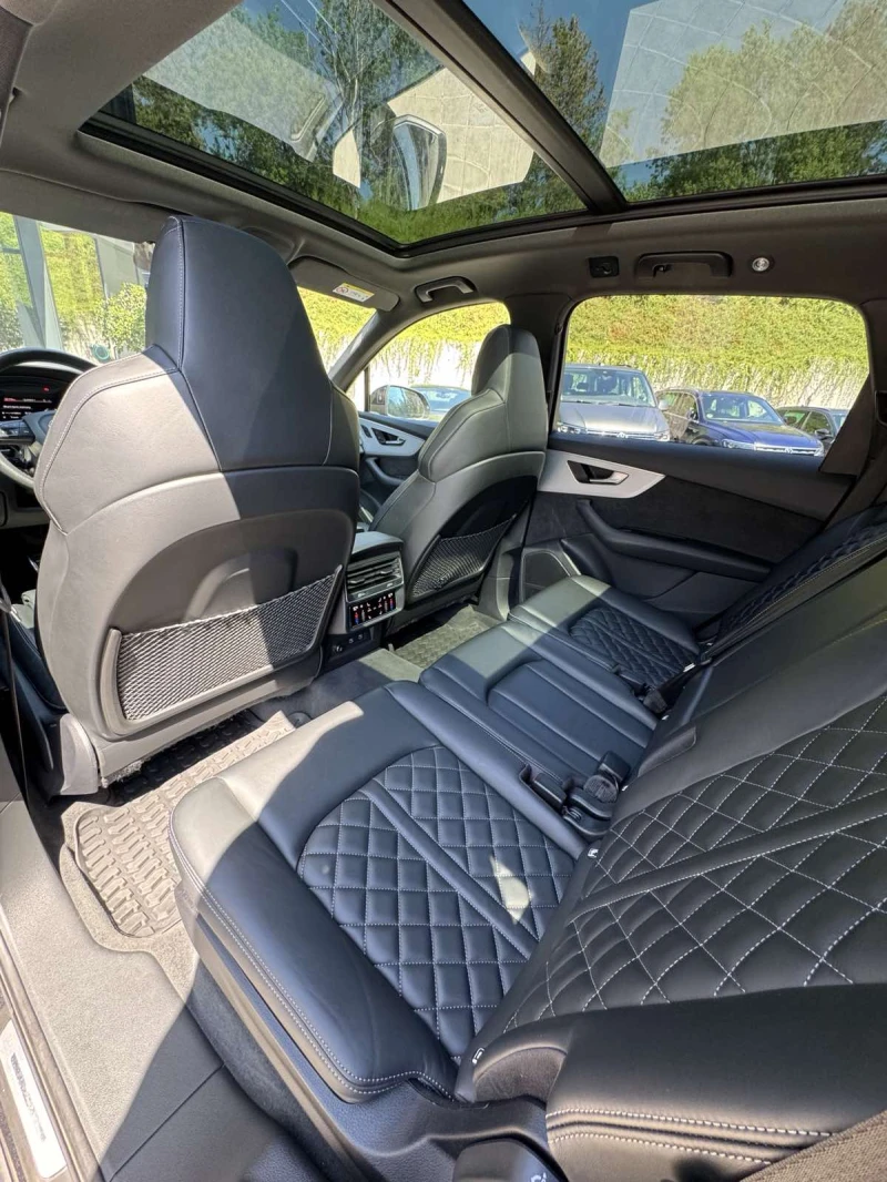 Audi Q7 S-LINE, снимка 9 - Автомобили и джипове - 51244709