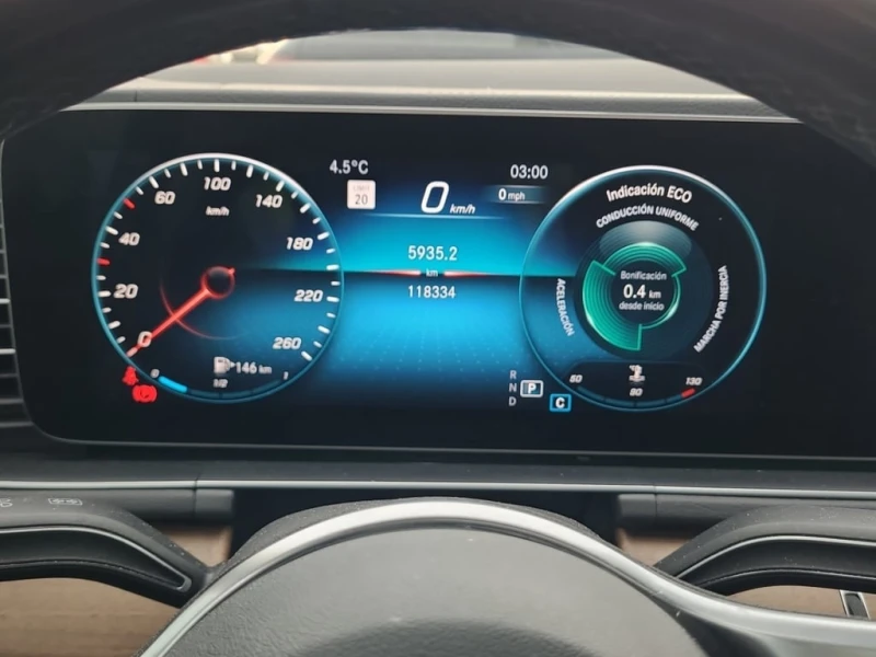 Mercedes-Benz GLE * 350 * CARFAX * БЕЗ ПЪРВОНАЧАЛНА ВНОСКА, снимка 9 - Автомобили и джипове - 52929753