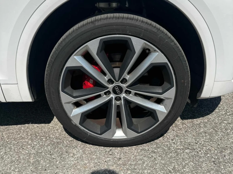 Audi SQ5 Technik 3.0 TFSI quattro  CARFAX, снимка 7 - Автомобили и джипове - 53045132
