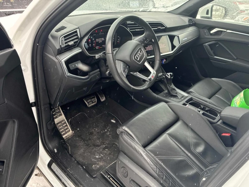 Audi Q3 / Progressiv / AWD / ПАНОРАМА / ПОДГРЕВИ / CARFAX, снимка 5 - Автомобили и джипове - 53330443