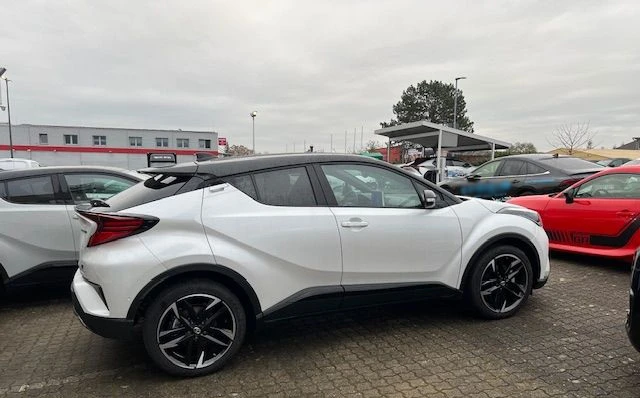 Toyota C-HR 2.0 Hybrid = GT Sport= Гаранция - изображение 4