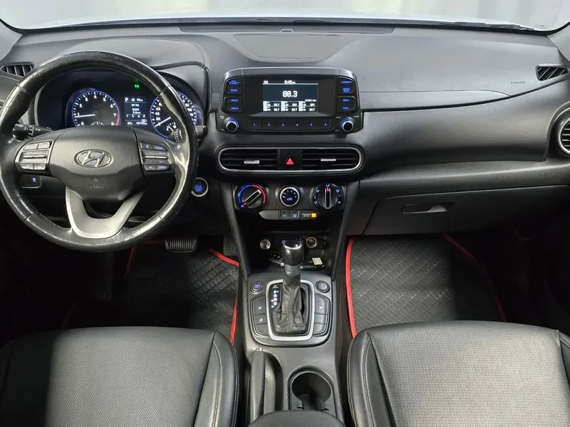 Hyundai Kona 1.6 Turbo 4Wd Modern Art, снимка 7 - Автомобили и джипове - 54998394