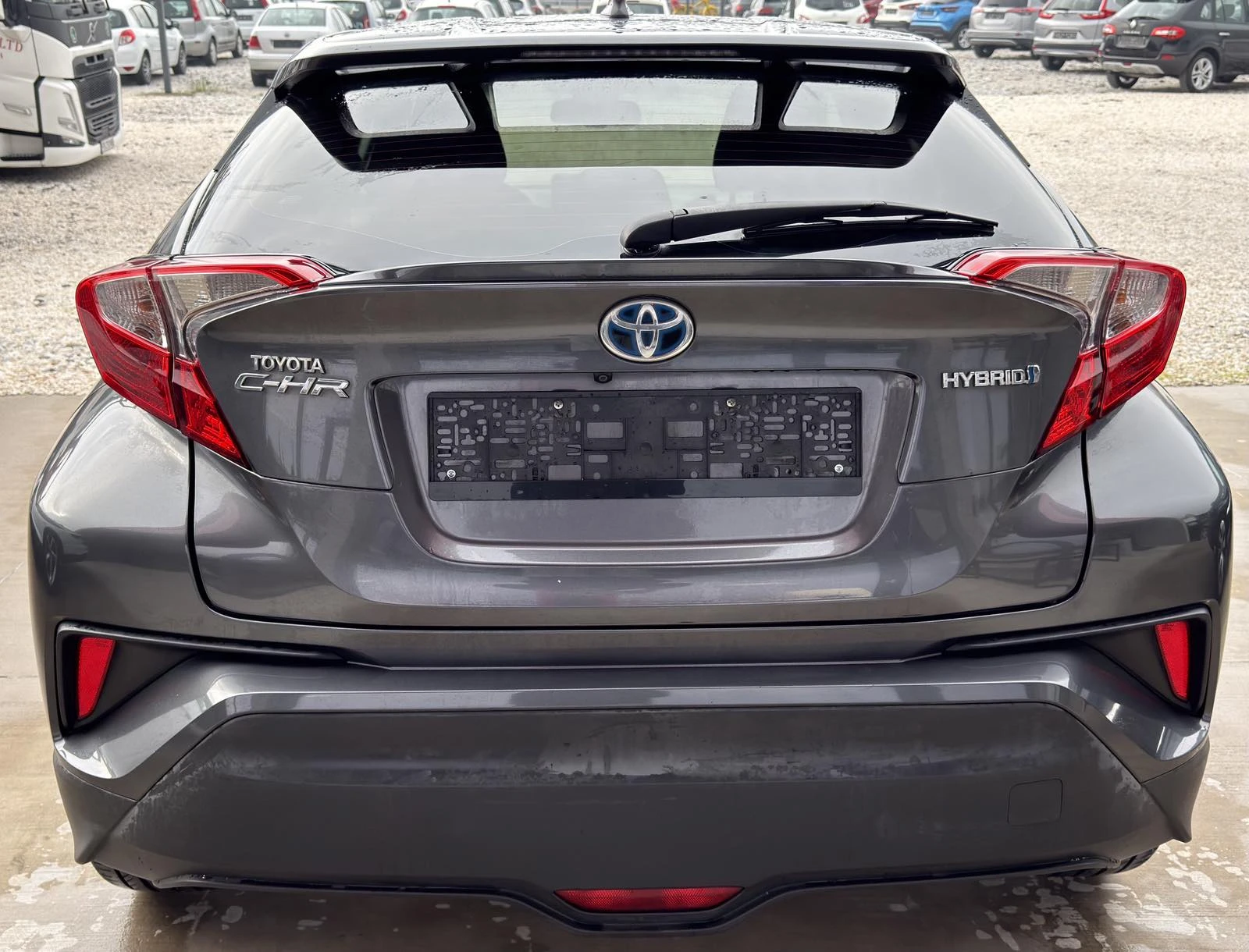 Toyota C-HR 1.8 HYBRiD ''TOP'' - изображение 6