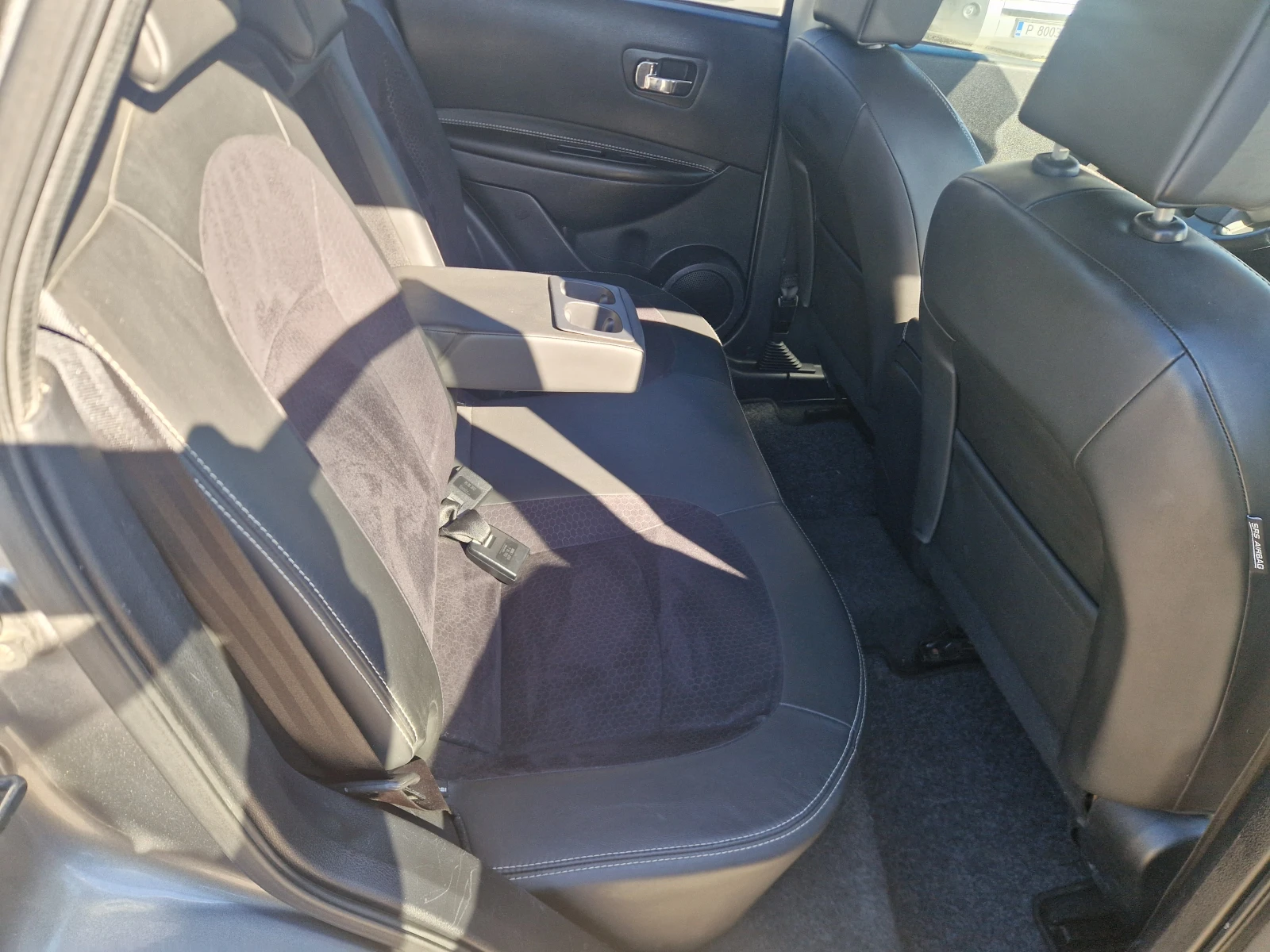 Nissan Qashqai 1.6dciTEKNA/ПАНОРАМА/КАМЕРА/НАВИГАЦИЯ, снимка 14 - Автомобили и джипове - 53785653